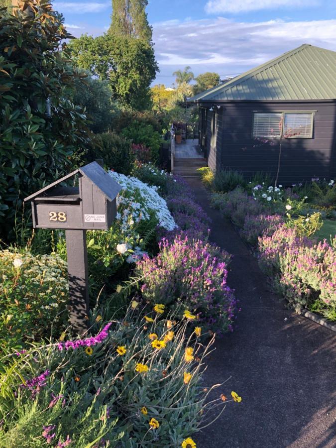 La Casita Waiheke Apartment Oneroa Luaran gambar